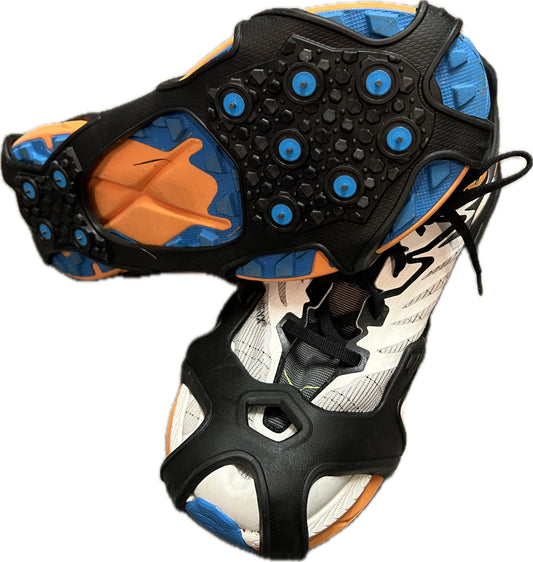 Hálkubroddar - Blue Ice